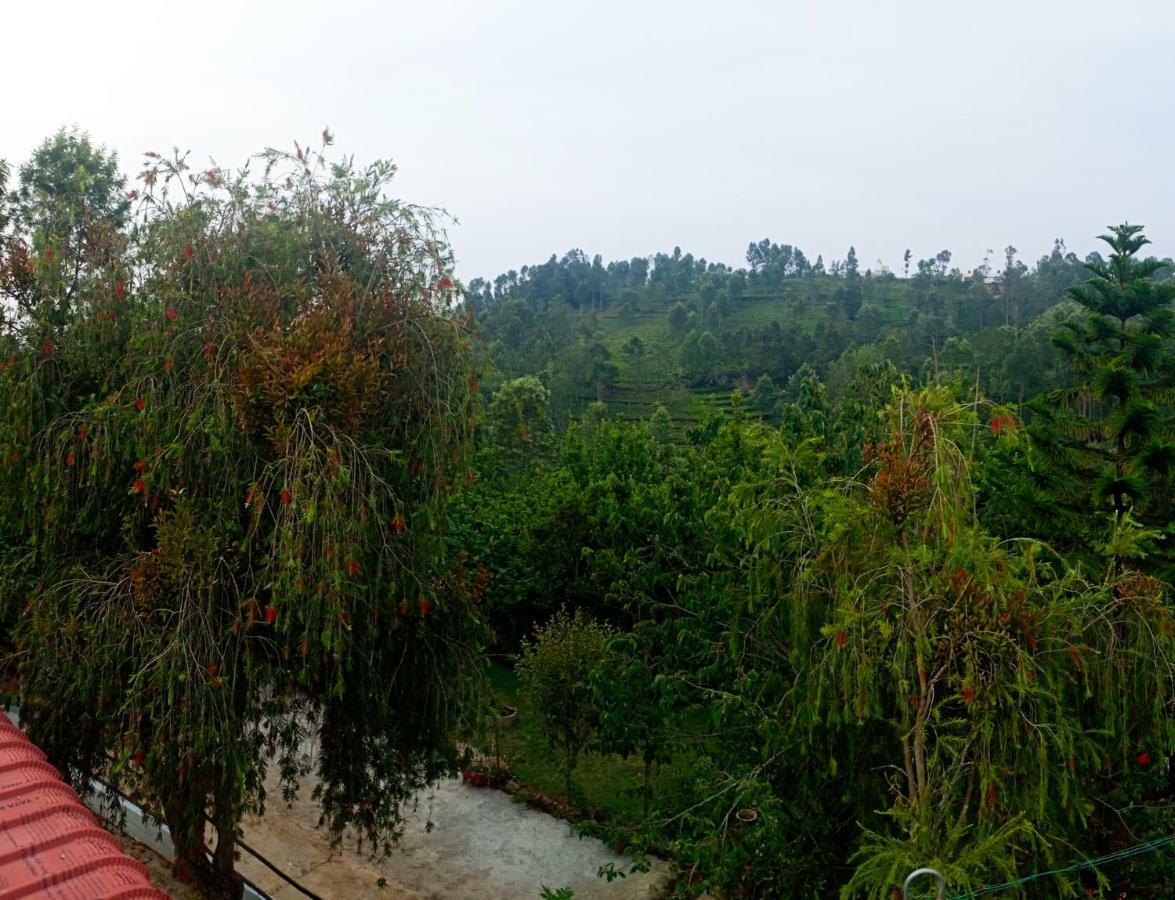 Pear Tree Inn Villa Kotagiri Buitenkant foto
